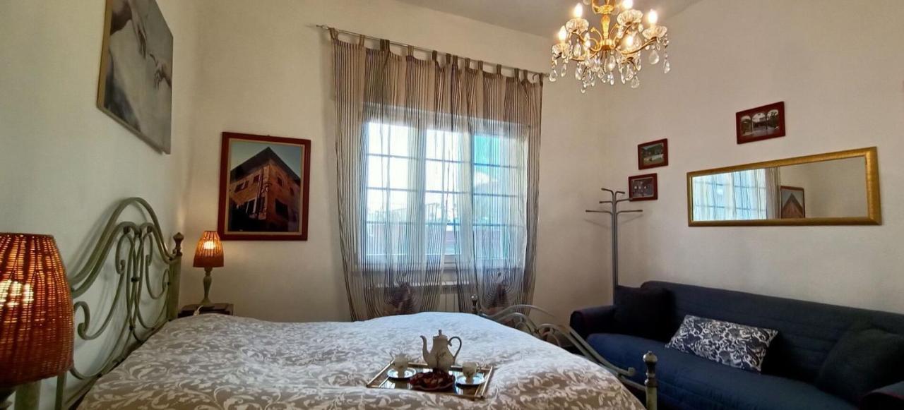 Lovely House Near The Beach Torre del Lago Puccini Exterior photo